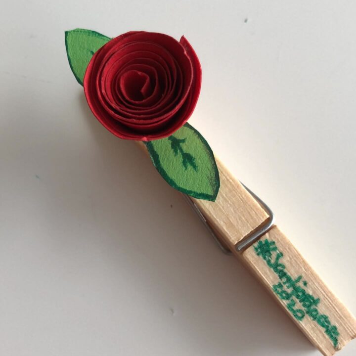 Se'ns en va la pinça de Babou Handmade